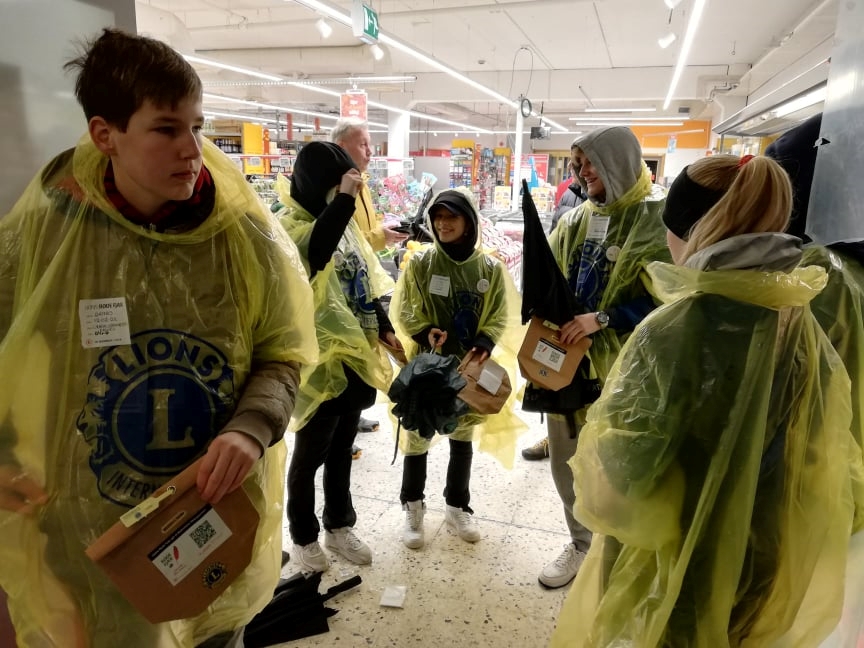 Artikkelbilde til artikkelen Lions Røde Fjær - Storetveit Skole